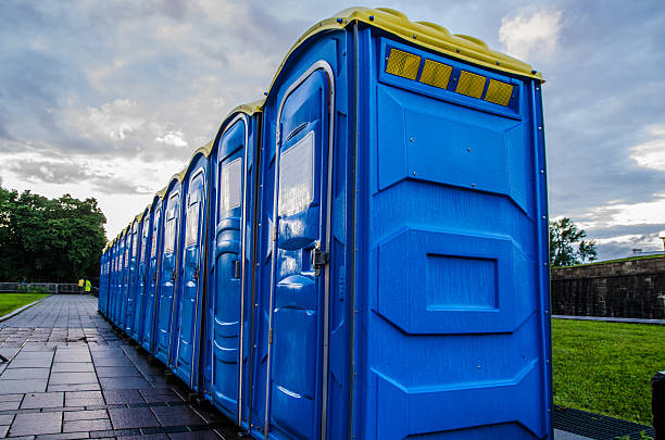 Best Luxury portable toilet rental  in Fairview Shores, FL